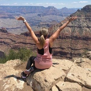 Meet your Posher, Xiomara